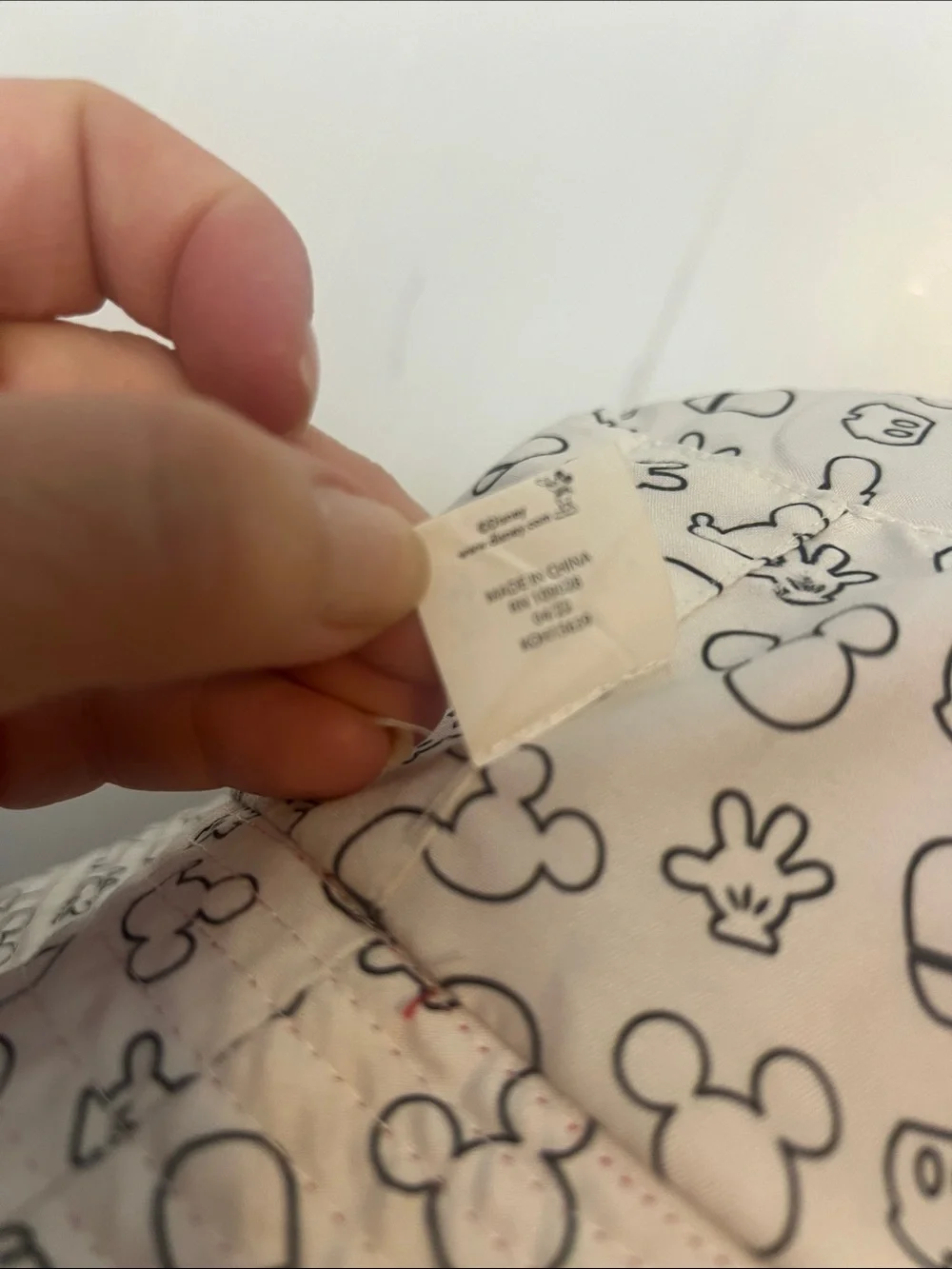 ⭐️Disney Mickey Mouse Reversible Red/ White/Black Fishing Styled Bucket Hat OS